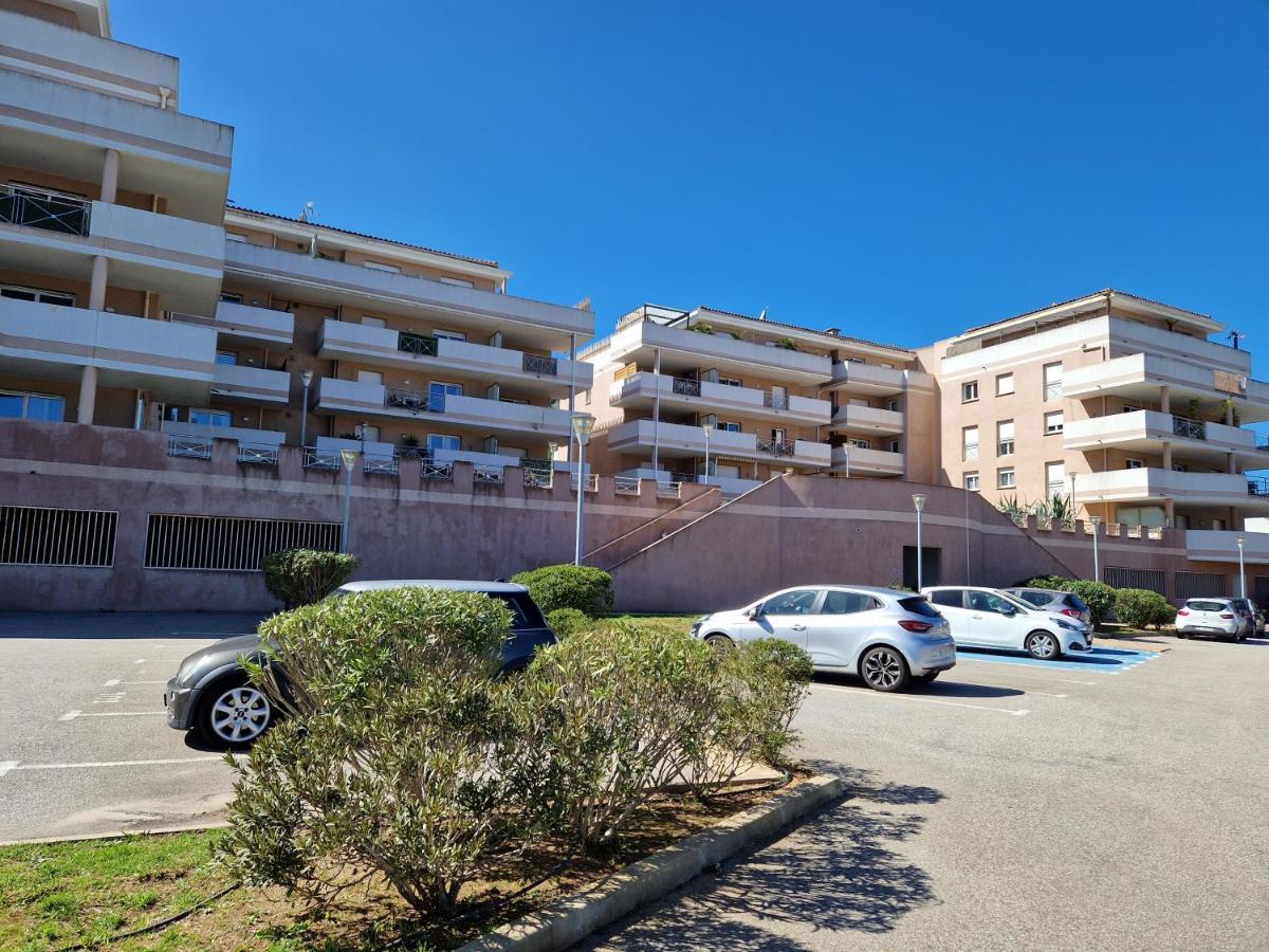 Studio Climatise Parking Gratuit Sarrola-Carcopino Bagian luar foto